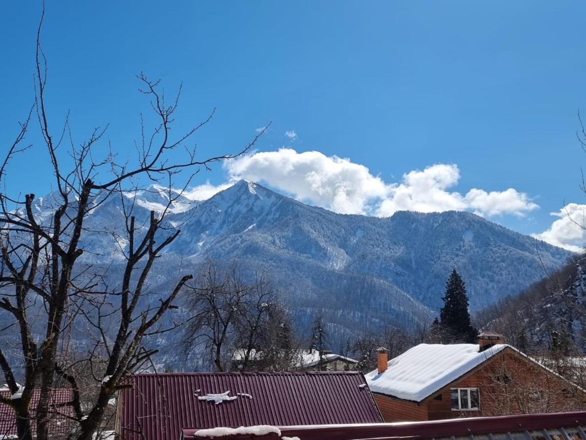 Вилла "Уютная" Guest House Krasnaya Polyana Exterior photo